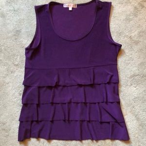 Sleeveless purple top